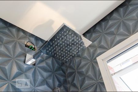 Apartamento à venda com 100m², 2 quartos e 2 vagas Apartamento à venda com 100m², 2 quartos e 2 vagasBanheiro