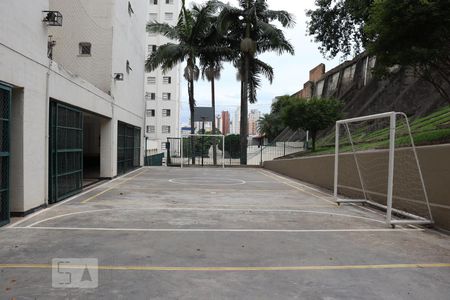 Apartamento para alugar com 77m², 2 quartos e 1 vagaÁrea Comum