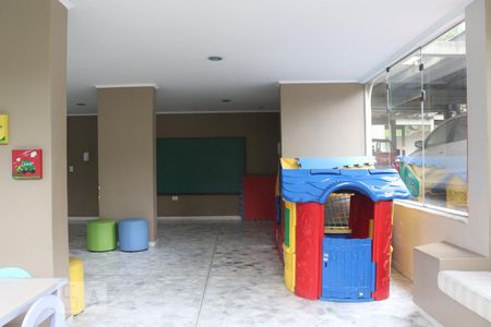 Apartamento para alugar com 77m², 2 quartos e 1 vagaÁrea Comum