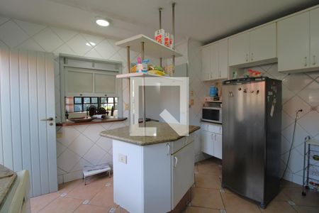 Casa para alugar com 530m², 3 quartos e 13 vagasCozinha