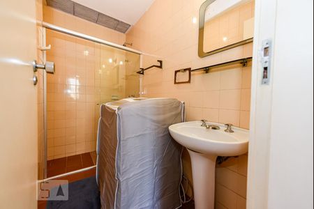 Apartamento à venda com 79m², 2 quartos e 1 vaga Apartamento à venda com 79m², 2 quartos e 1 vagaBanheiro Social