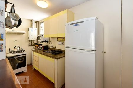 Apartamento à venda com 79m², 2 quartos e 1 vaga Apartamento à venda com 79m², 2 quartos e 1 vagaCozinha