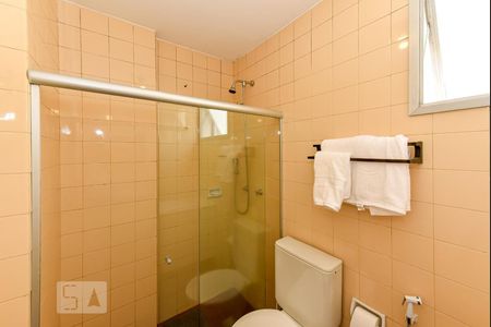 Apartamento à venda com 79m², 2 quartos e 1 vaga Apartamento à venda com 79m², 2 quartos e 1 vagaBanheiro da Suíte