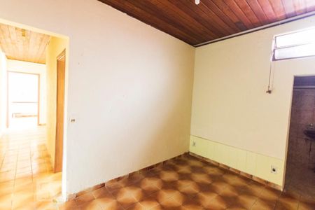 Casa à venda com 120m², 5 quartos e 2 vagasQuarto 2 - Suíte (casa 2)