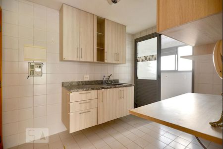 Apartamento à venda com 88m², 3 quartos e 1 vagaCozinha e Área de Serviço