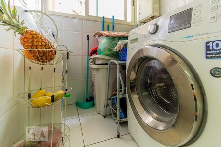 Apartamento à venda com 76m², 2 quartos e 1 vagaÁrea de Serviço