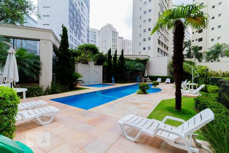 Apartamento à venda com 76m², 2 quartos e 1 vagaPiscina