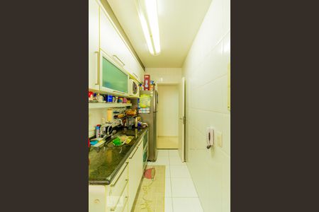 Apartamento à venda com 76m², 2 quartos e 1 vagaCozinha