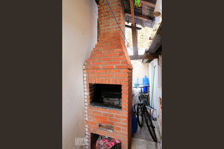 Casa à venda com 125m², 1 quarto e 2 vagasChurrasqueira no Quintal