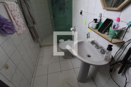 Apartamento à venda com 125m², 3 quartos e 1 vagaBanheiro da suíte 