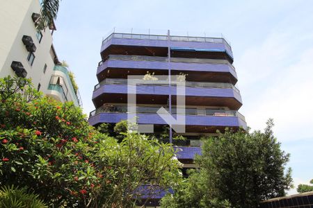 Apartamento à venda com 125m², 3 quartos e 1 vagaFachada