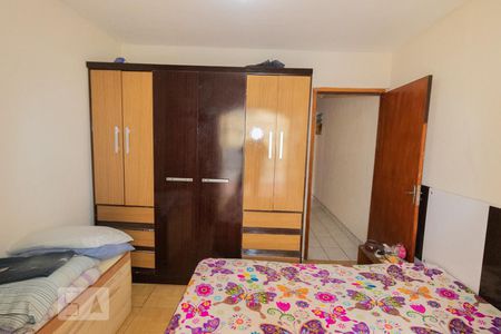 Casa à venda com 150m², 3 quartos e 1 vaga Casa à venda com 150m², 3 quartos e 1 vagaDormitório 2