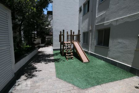 Apartamento à venda com 70m², 3 quartos e 1 vaga Apartamento à venda com 70m², 3 quartos e 1 vagaPlayground