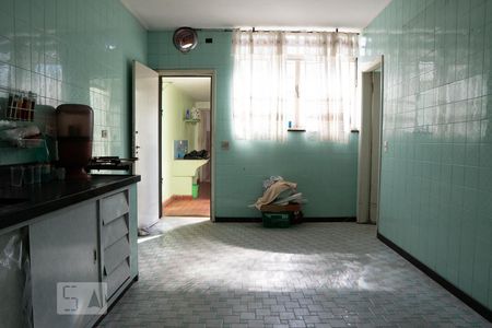 Casa à venda com 300m², 5 quartos e 4 vagas Casa à venda com 300m², 5 quartos e 4 vagasCozinha 1