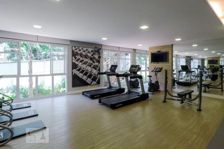 Apartamento à venda com 74m², 2 quartos e 2 vagasÁrea comum - Academia