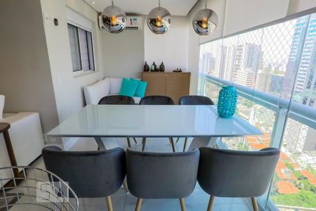 Apartamento à venda com 74m², 2 quartos e 2 vagasVaranda Gourmet
