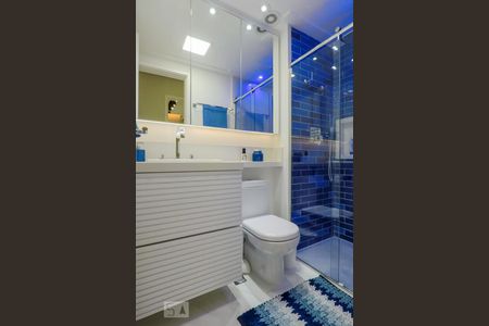 Apartamento à venda com 74m², 2 quartos e 2 vagasBanheiro