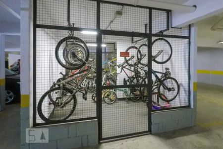 Apartamento à venda com 74m², 2 quartos e 2 vagasBicicletario