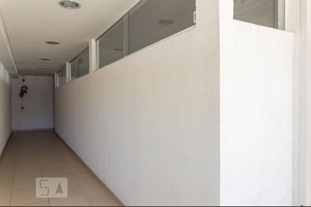 Apartamento à venda com 82m², 2 quartos e 2 vagas Apartamento à venda com 82m², 2 quartos e 2 vagasHall social