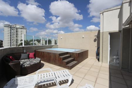 Apartamento à venda com 143m², 3 quartos e 2 vagasCobertura