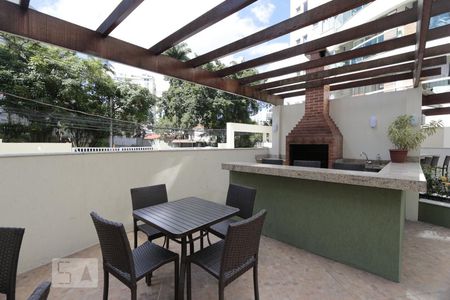 Apartamento à venda com 143m², 3 quartos e 2 vagasÁrea comum - Churrasqueira