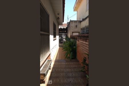 Casa à venda com 230m², 2 quartos e 3 vagasQuintal