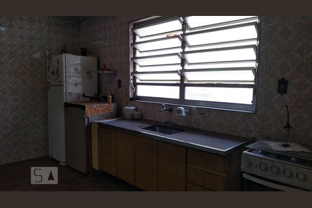 Casa à venda com 230m², 2 quartos e 3 vagasCozinha