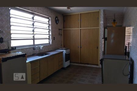 Casa à venda com 230m², 2 quartos e 3 vagasCozinha