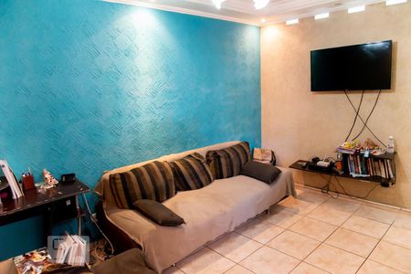 Casa à venda com 125m², 5 quartos e 3 vagas Casa à venda com 125m², 5 quartos e 3 vagasCasa 3 - Sala