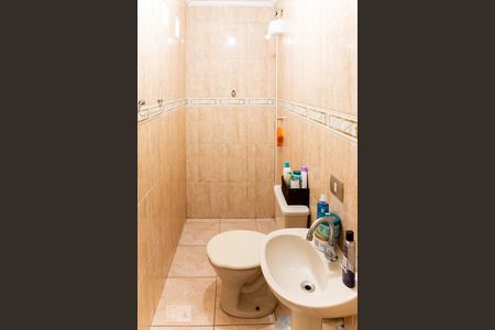 Casa à venda com 125m², 5 quartos e 3 vagas Casa à venda com 125m², 5 quartos e 3 vagasCasa 3 - Banheiro da Suite