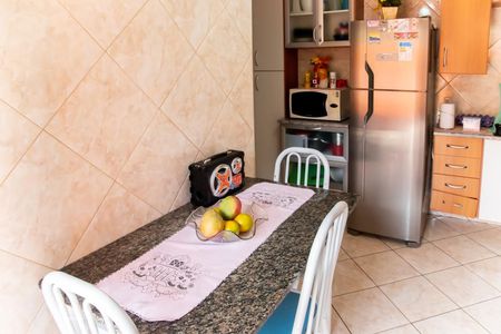 Casa à venda com 125m², 5 quartos e 3 vagas Casa à venda com 125m², 5 quartos e 3 vagasCasa 2 - Cozinha