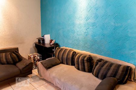 Casa à venda com 125m², 5 quartos e 3 vagas Casa à venda com 125m², 5 quartos e 3 vagasCasa 3 - Sala