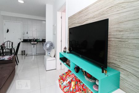 Apartamento à venda com 35m², 1 quarto e sem vaga Apartamento à venda com 35m², 1 quarto e sem vagaSala
