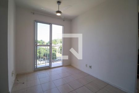Sala de apartamento para alugar com 2 quartos, 60m² em Jacarepaguá, Rio de Janeiro