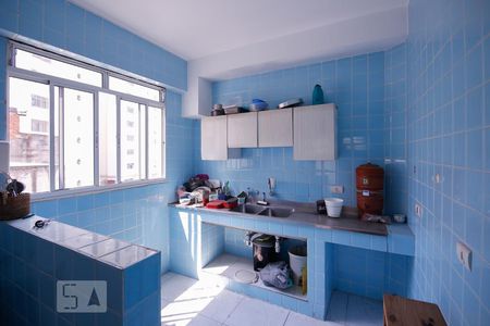 Casa à venda com 150m², 4 quartos e sem vaga Casa à venda com 150m², 4 quartos e sem vagaCozinha