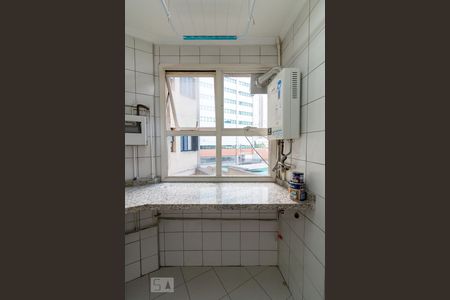 Apartamento à venda com 64m², 2 quartos e 1 vagaÁrea de serviço