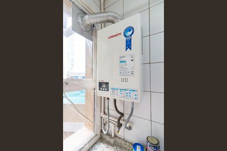 Apartamento à venda com 64m², 2 quartos e 1 vagaÁrea de serviço - aquecedor à gás