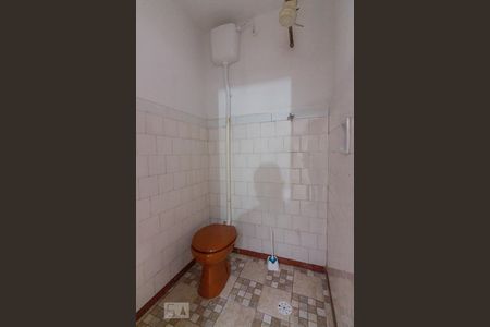 Casa à venda com 148m², 2 quartos e 1 vagaBanheiro