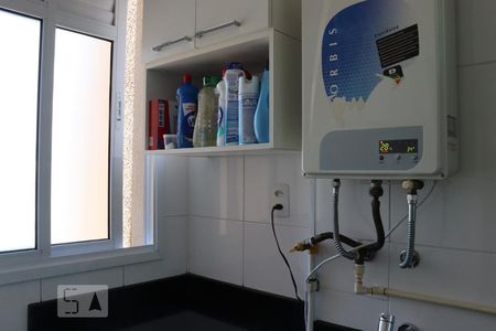 Apartamento à venda com 70m², 3 quartos e 1 vagaÁrea de Serviço