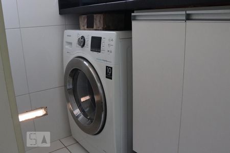 Apartamento à venda com 70m², 3 quartos e 1 vagaÁrea de Serviço