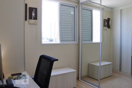 Apartamento à venda com 70m², 3 quartos e 1 vagaQuarto 2