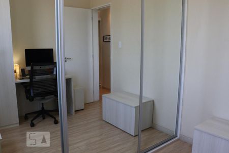 Apartamento à venda com 70m², 3 quartos e 1 vagaQuarto 2