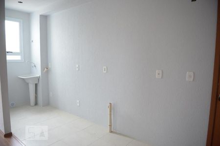 Cozinha de apartamento à venda com 2 quartos, 45m² em Olaria, Canoas