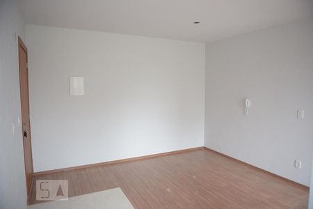 Sala de apartamento à venda com 2 quartos, 45m² em Olaria, Canoas