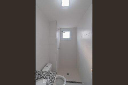 Banheiro de apartamento para alugar com 2 quartos, 45m² em Limão, São Paulo