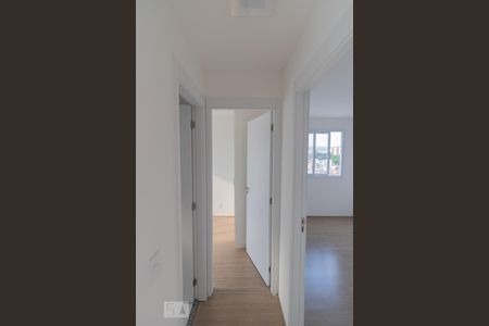 Corredor de apartamento para alugar com 2 quartos, 45m² em Limão, São Paulo
