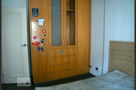 Quarto 1 de apartamento para alugar com 2 quartos, 52m² em Vila Mascote, São Paulo