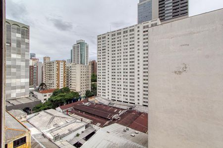 Vista da Sala de apartamento para alugar com 3 quartos, 130m² em Centro, Curitiba