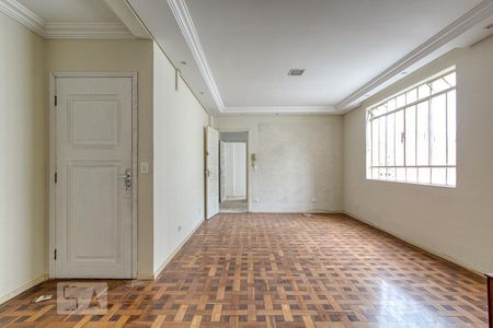 Sala de apartamento para alugar com 3 quartos, 130m² em Centro, Curitiba
