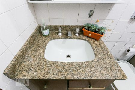 Casa à venda com 250m², 3 quartos e 8 vagasBanheiro da Suíte